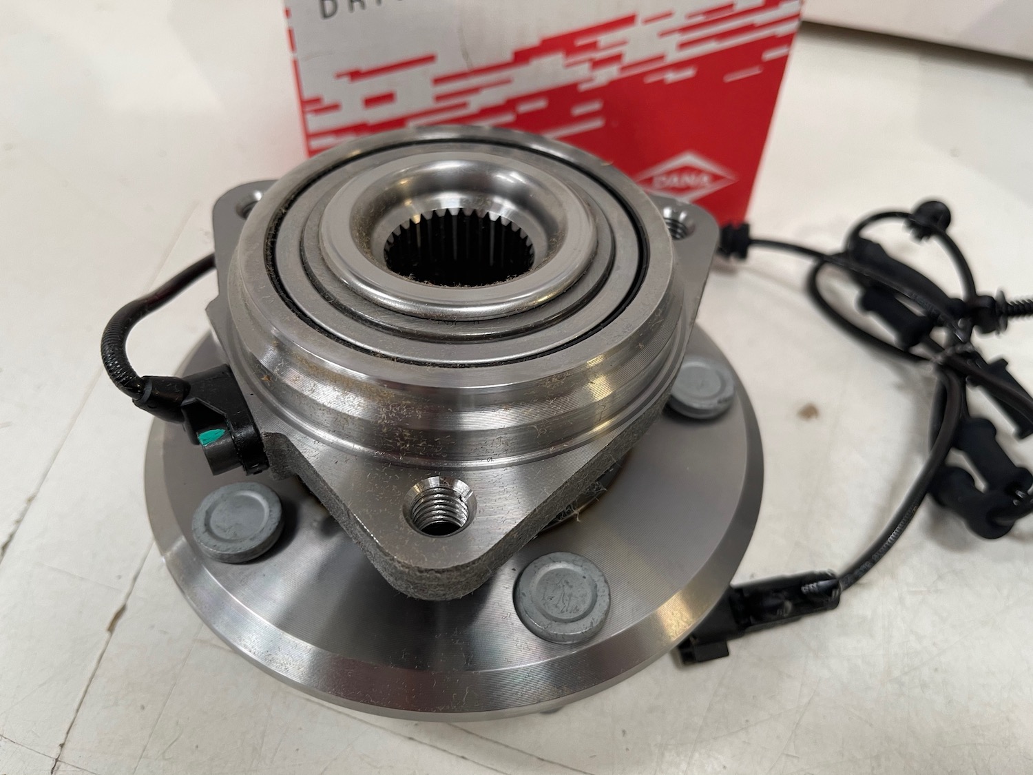 Front Hub & Bearing Assy, JK (10021363) Jeepey Jeep parts, spares