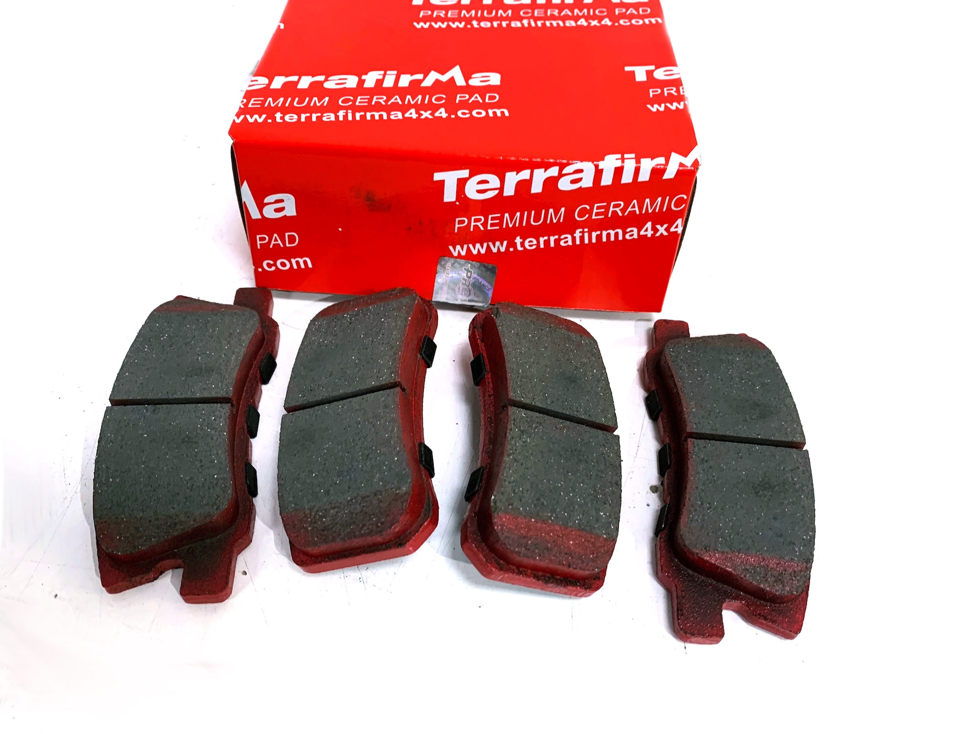 Rear Ceramic Brake Pad Set, MK 302mm (J3BM47542/68028671AA) Jeepey