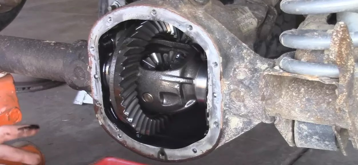 What Are Jeep Lockers? Jeep Diff & Lockers Explained Jeep Runner