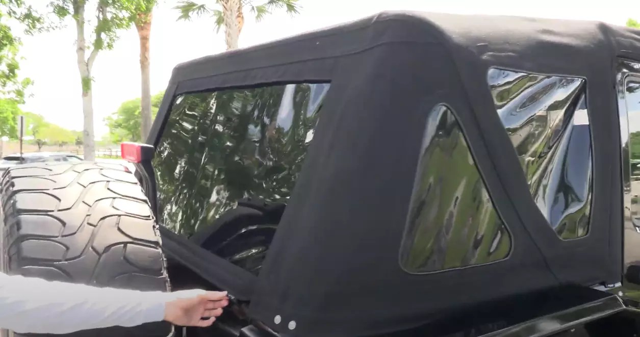 How To Clean Jeep Soft Top Windows? Jeep Runner