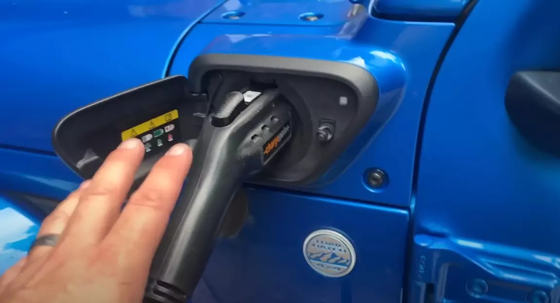 How Much Does It Cost To Charge A Jeep? Jeep Runner