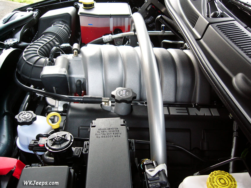 Jeep WK Grand Cherokee SRT8 Photo Album | JeepSpecs.com