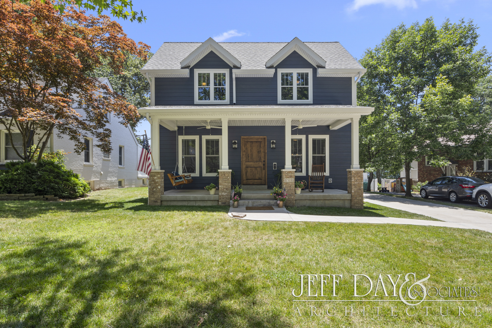 Private Residence in Brentwood Colonial Jeff Day and Associates