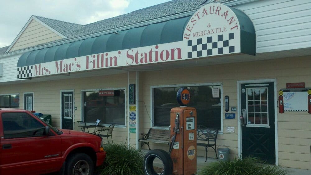 Mrs. Mac’s Fillin’ Station (Vero Beach) Jeff Eats