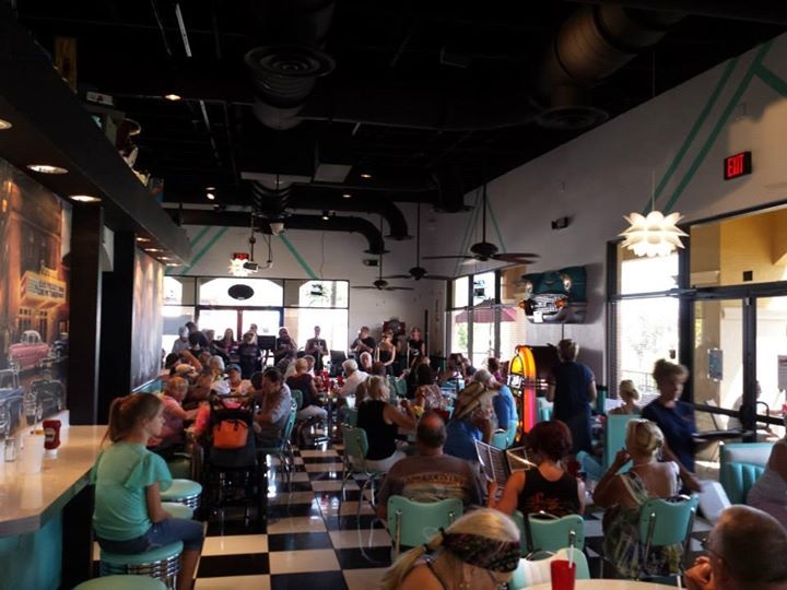 Starlight Diner (Cape Coral) Jeff Eats