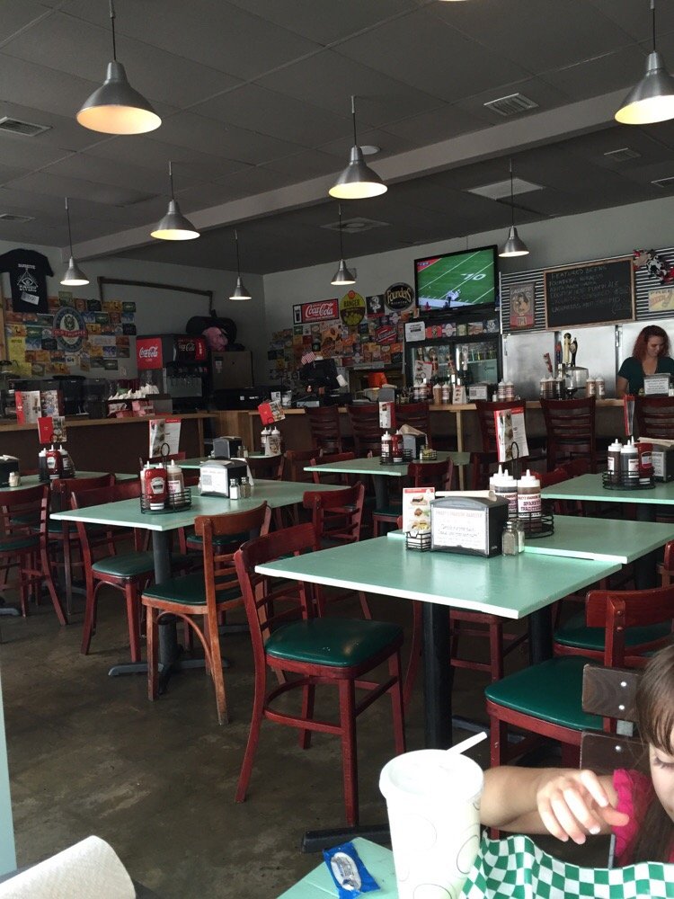 Sparky’s Roadside Barbecue (Miami) Jeff Eats