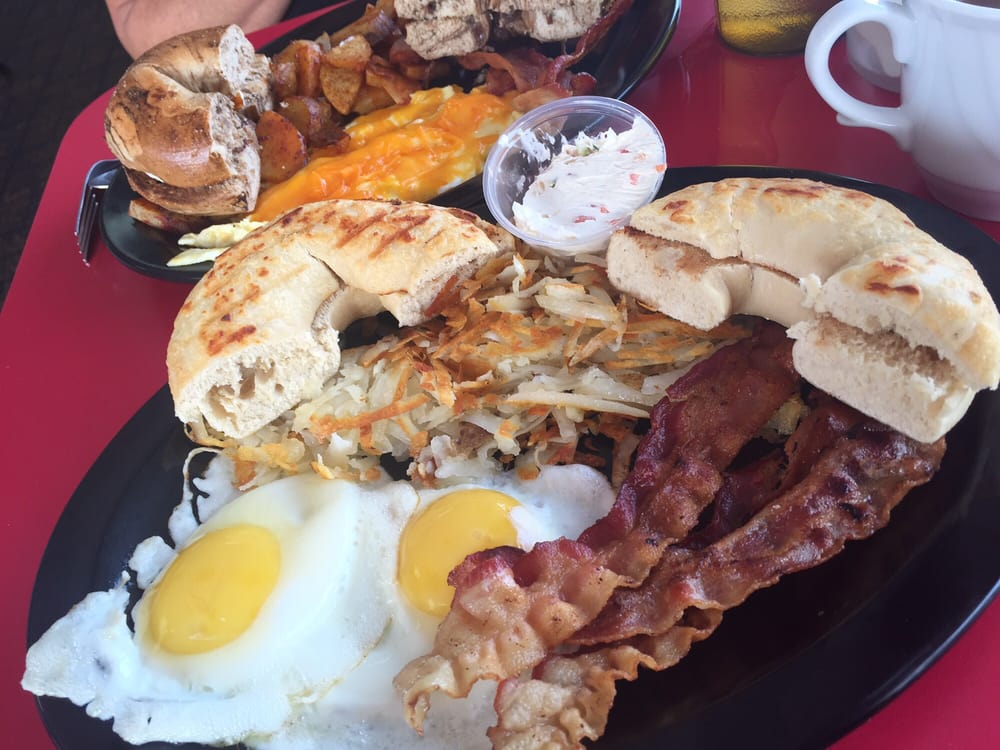 Beach Bagel Cafe (Daytona Beach Shores) Jeff Eats