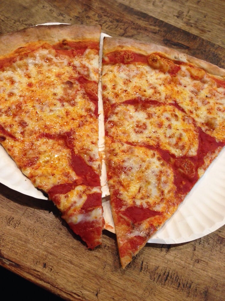 DISH OF THE WEEK (Sunday4/2/17 Old World Pizza Miami) Jeff Eats