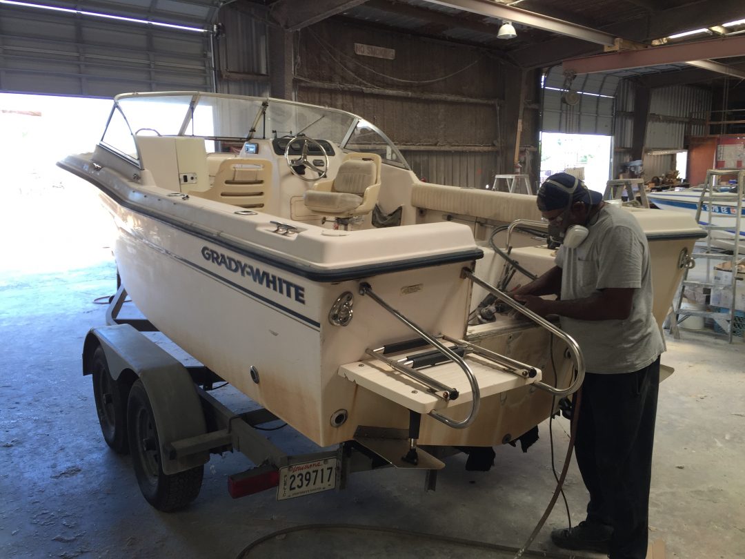 Fiberglass Repairs New Orleans, Harvey, LA, Biloxi, MS, Houston, TX