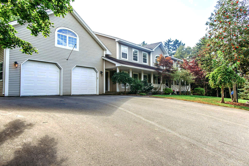 Brilliant + Timelessly Renovated Executive Home Rothesay Real Estate