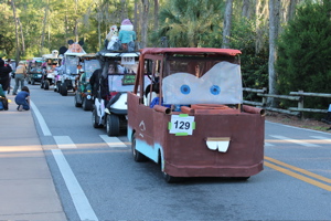 Fort Wilderness Christmas Golf Cart Parade 2022 Halloween At Disney's Fort Wilderness Campground, Golf Cart Parade With Pixar Up House, Site Decoration Contest & More – Photos And Video « Jefflangedvd.com