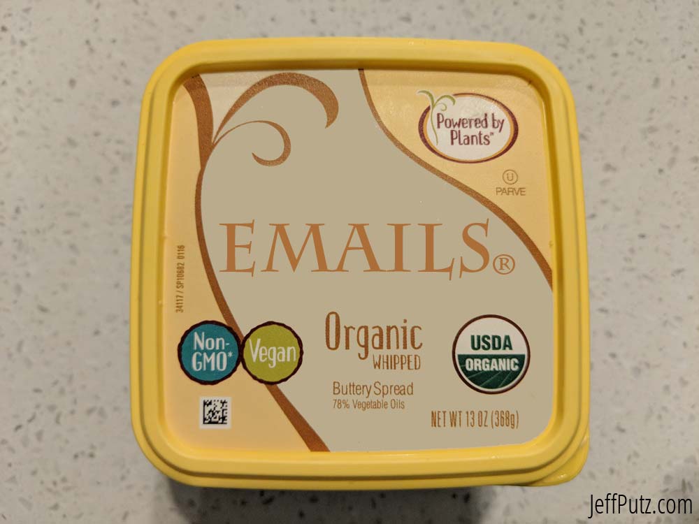 Rep. Cumming informs WH that Kushner has been using WhatsApp for Gov