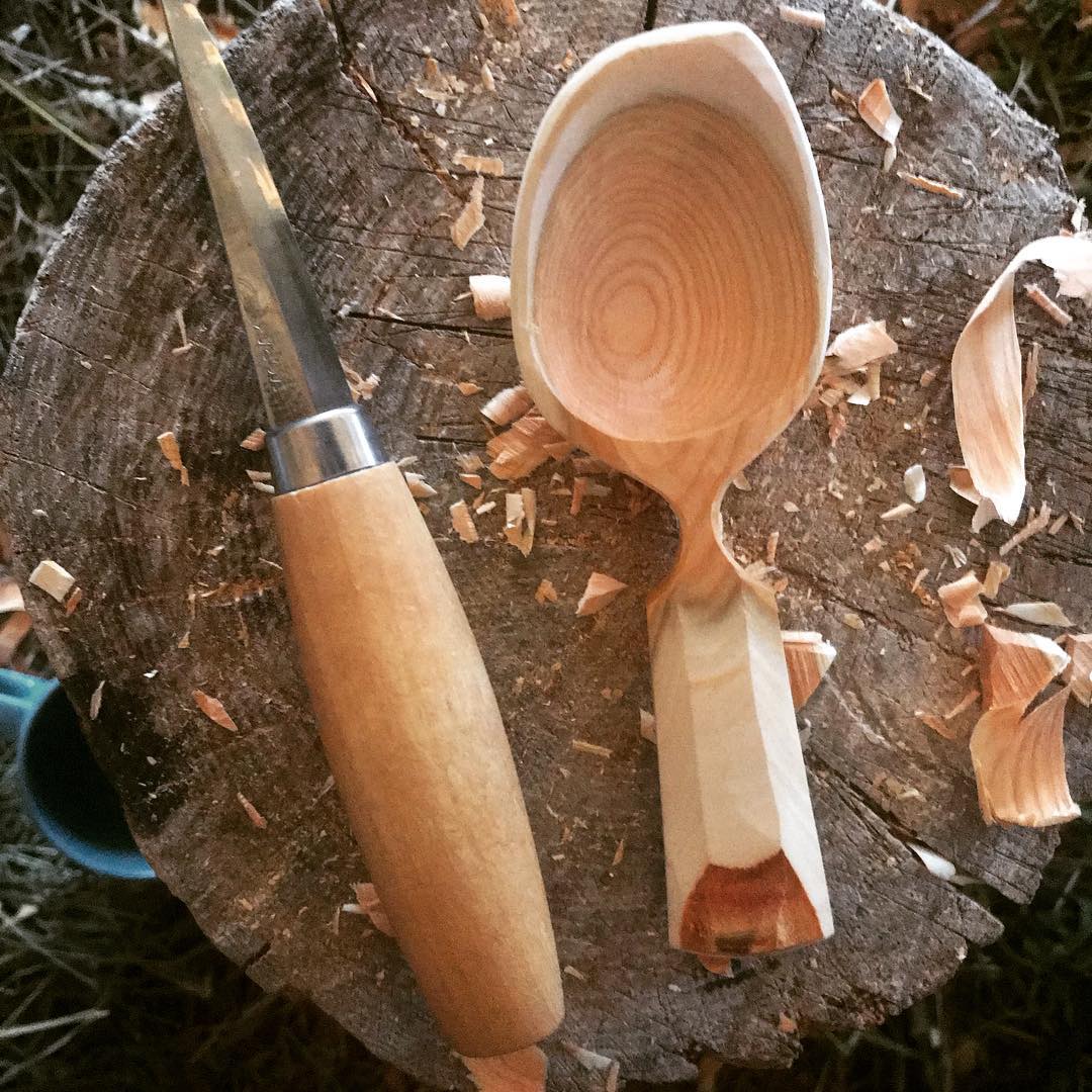 Learn to carve spoons One day course voucher Jeffrey The Natural