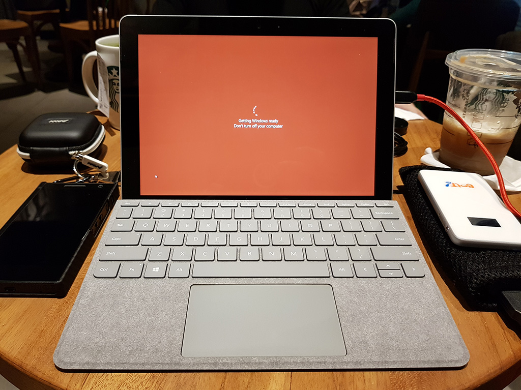 Working with the Microsoft Surface Go Jeffri.me Jeffri.me