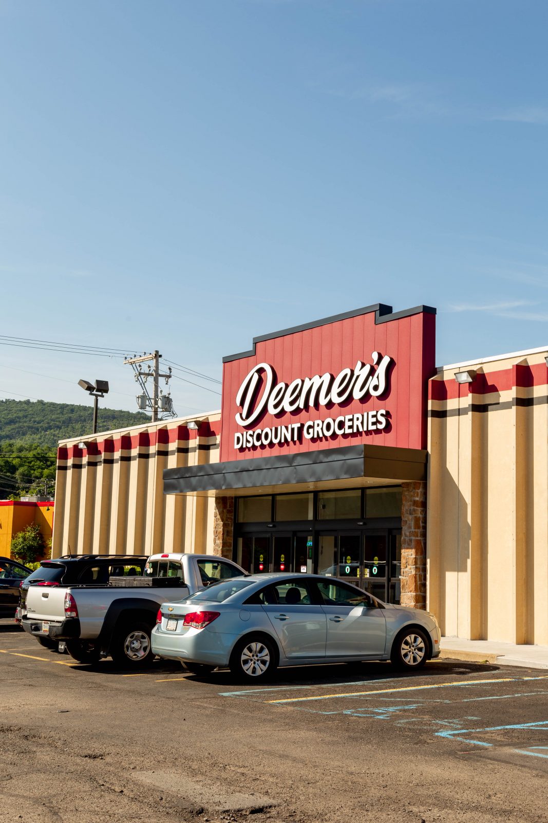 Deemer's Discount Grocery J. E. Horst Building and Remodeling