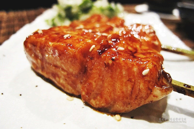 [捷運藍線美食-忠孝新生站] 漁串場●東區燒烤●專業海鮮串燒居酒屋●海鮮吃出啾西有撇步(105/10 搬遷更新地址)