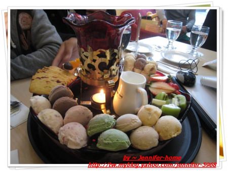 [台中美食] Haggen-Sazs  享受融心冰淇淋巧克力鍋