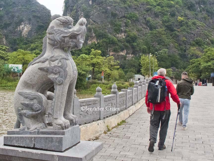 Hoa Lu temple There & Back