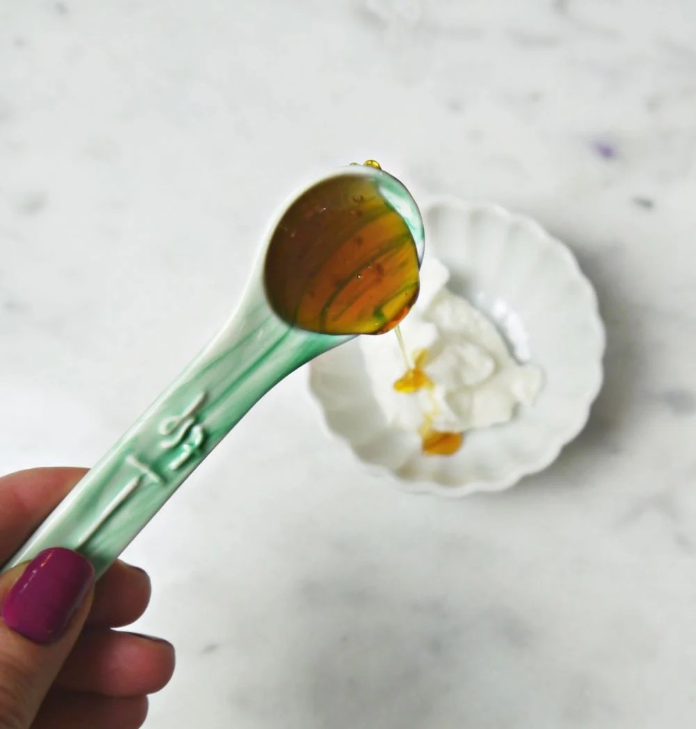 Try This DIY Yogurt & Honey Mask to Revive Dull Skin! Jenni Raincloud