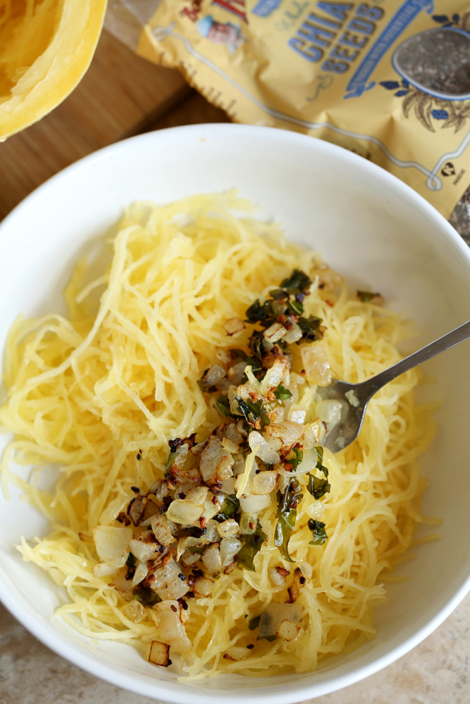 Fast & Easy Savory Spaghetti Squash Recipe Jenny at dapperhouse