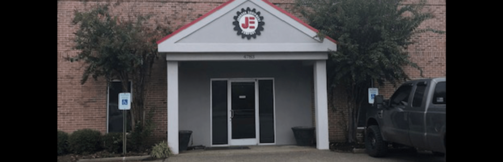 Johnson Equipment Memphis, TN Loading Dock & Door Equipment Service