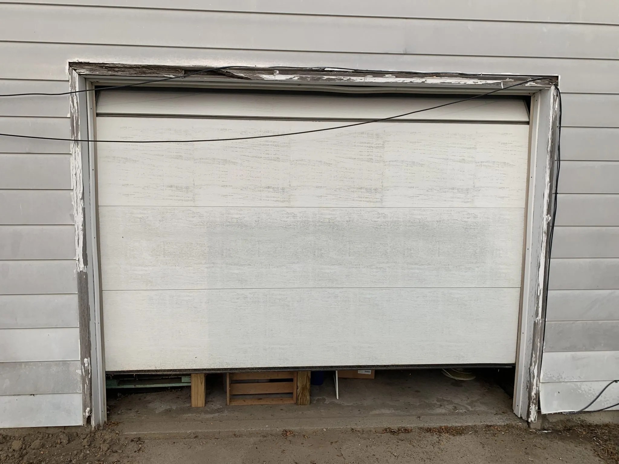 Garage Door Vinyl Trim Update Edgerton, Ohio Garage Door Vinyl Trim Update Edgerton, Ohio