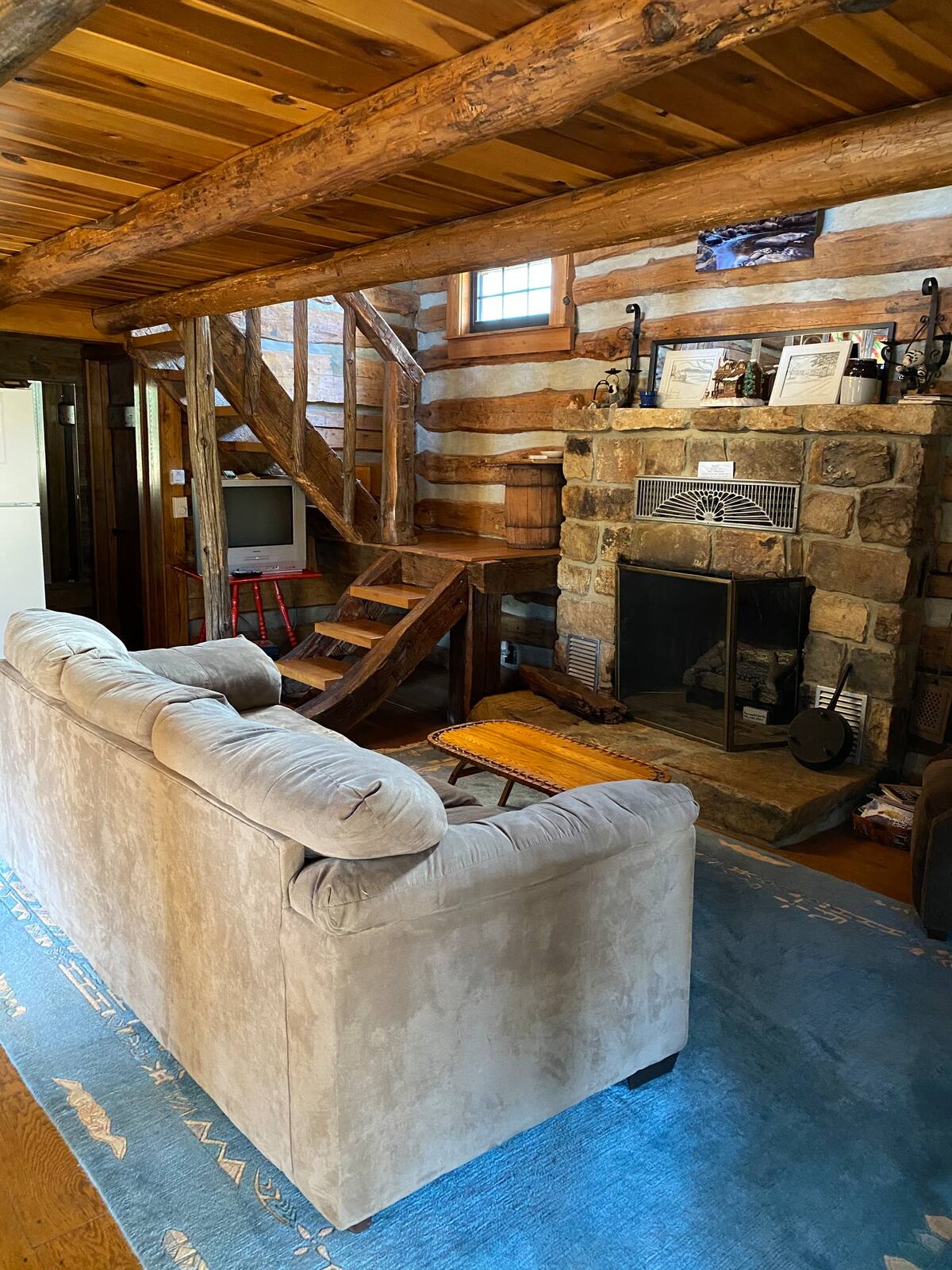 Rebel Cabin Jerico Cabins