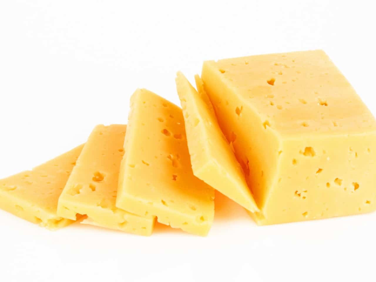 Queso Gouda en barra fresco y listo para servir