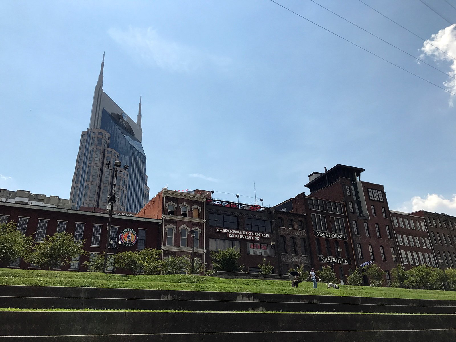 Nashville, Tennessee Jets Like Taxis