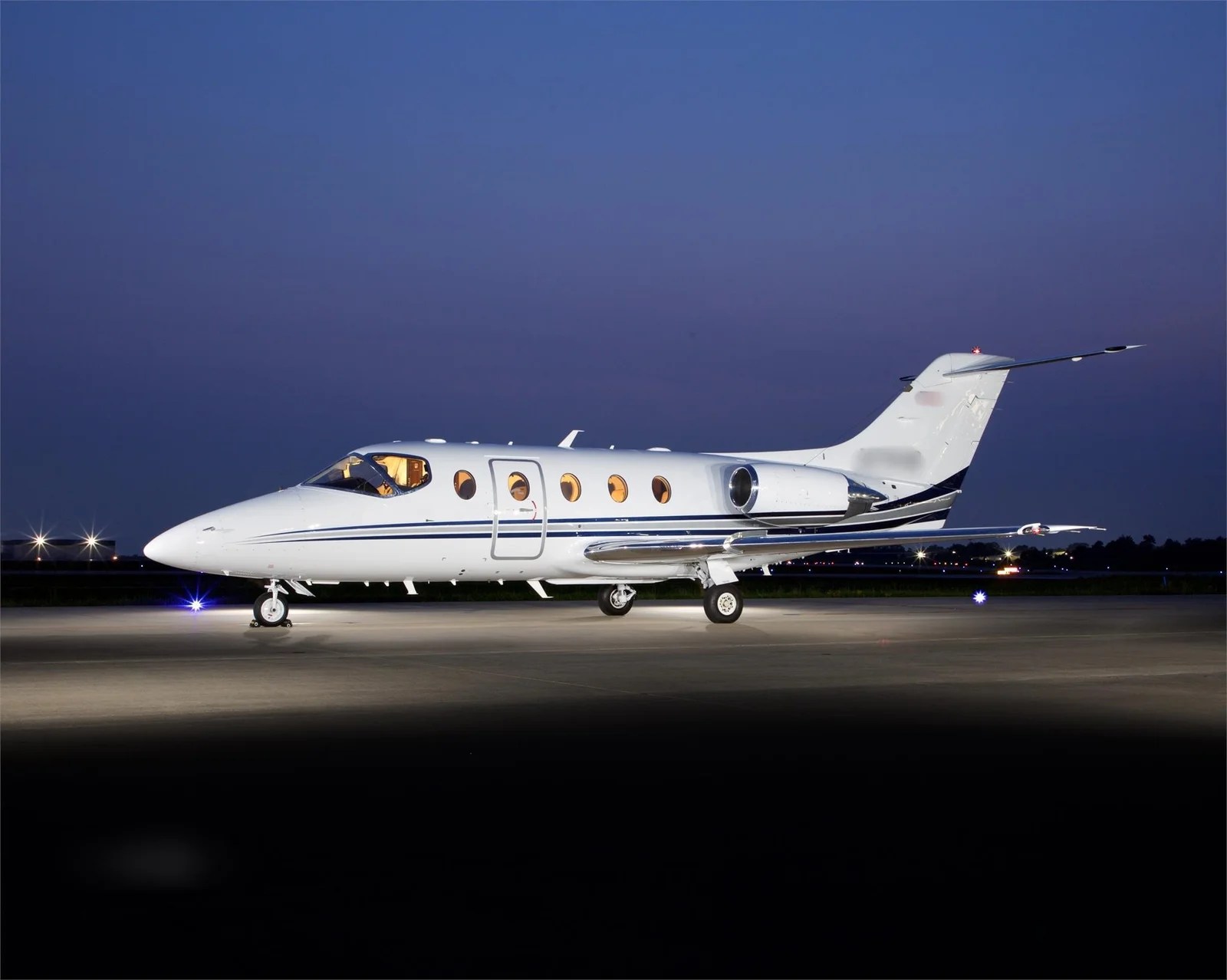 HAWKER 400XP 2007 Jet Store Aviation