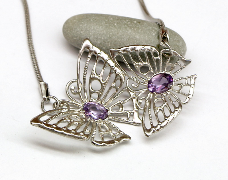 Butterflies pendant necklace 3d model, sculpted in zBrush