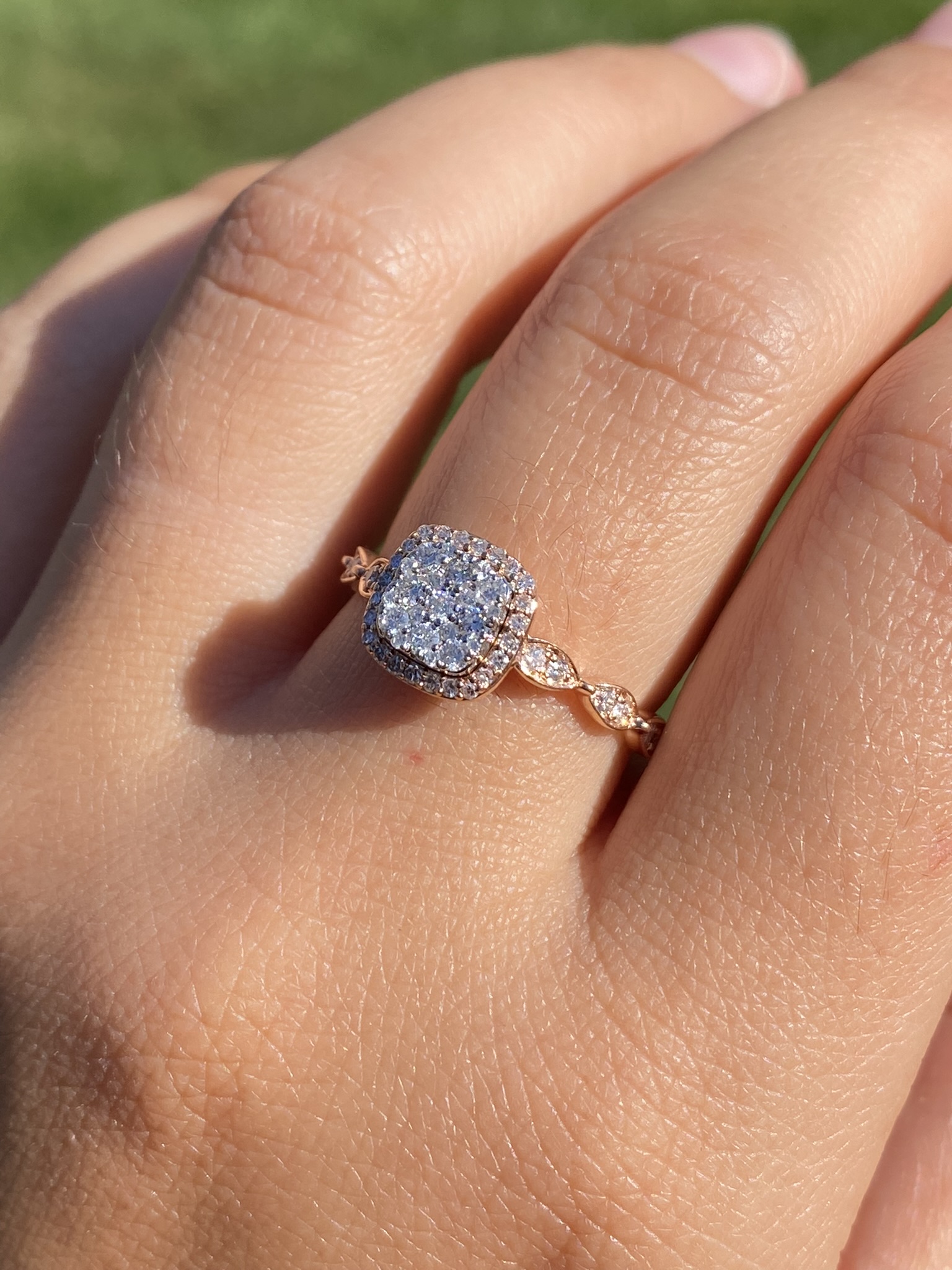 The Kanna Ladies Rose Gold Pave Diamond Halo Engagement Ring Jewelry