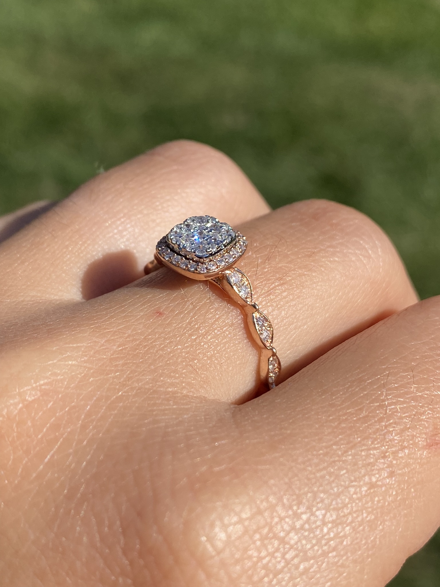 The Kanna Ladies Rose Gold Pave Diamond Halo Engagement Ring Jewelry