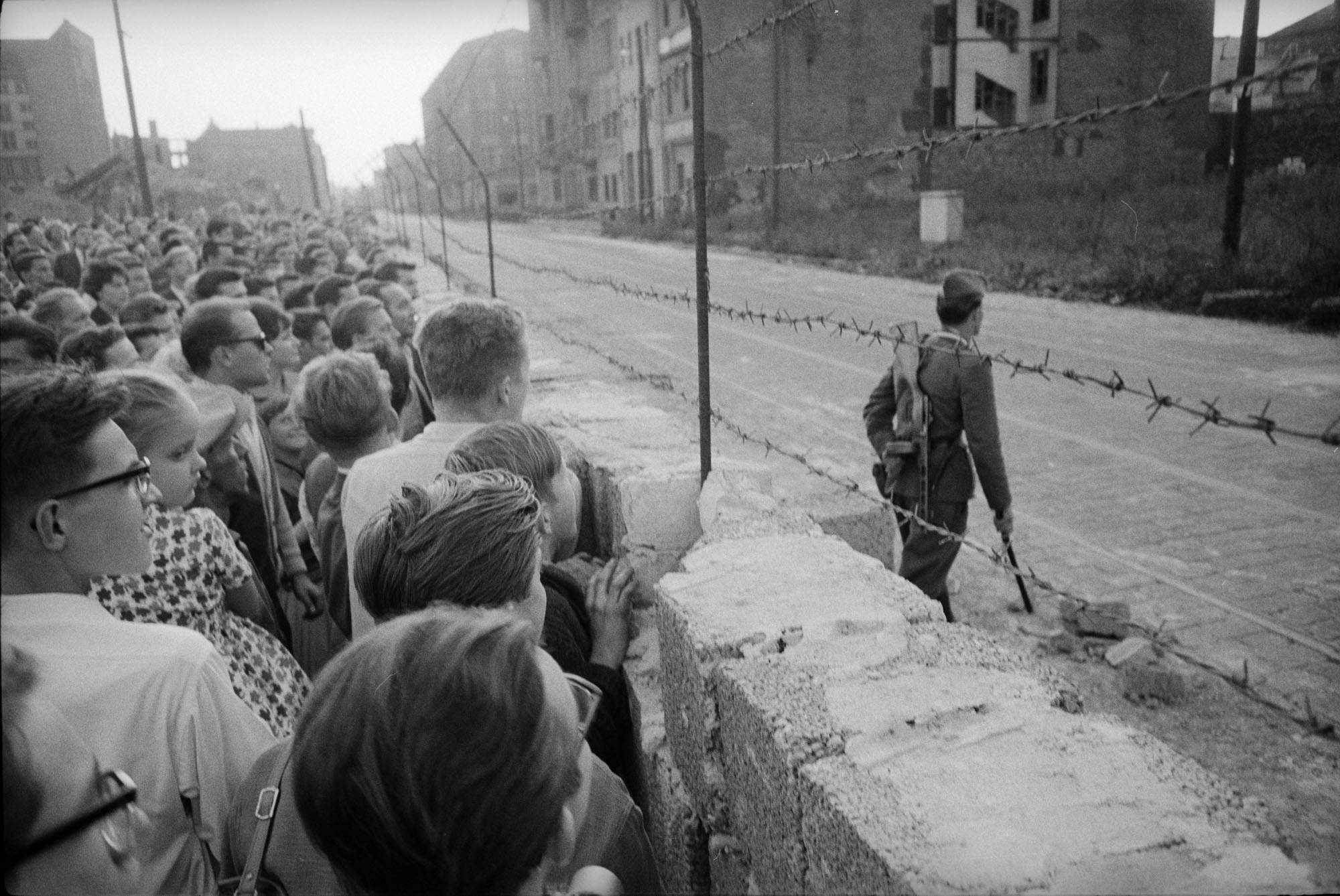 February 9, 1990 The demolition of the Berlin Wall began Jewish site