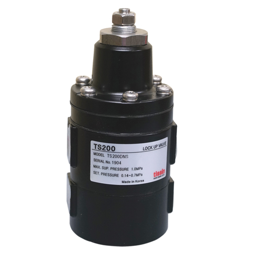 TS200 Series Pneumatic Lock Up Valve J Flow Controls