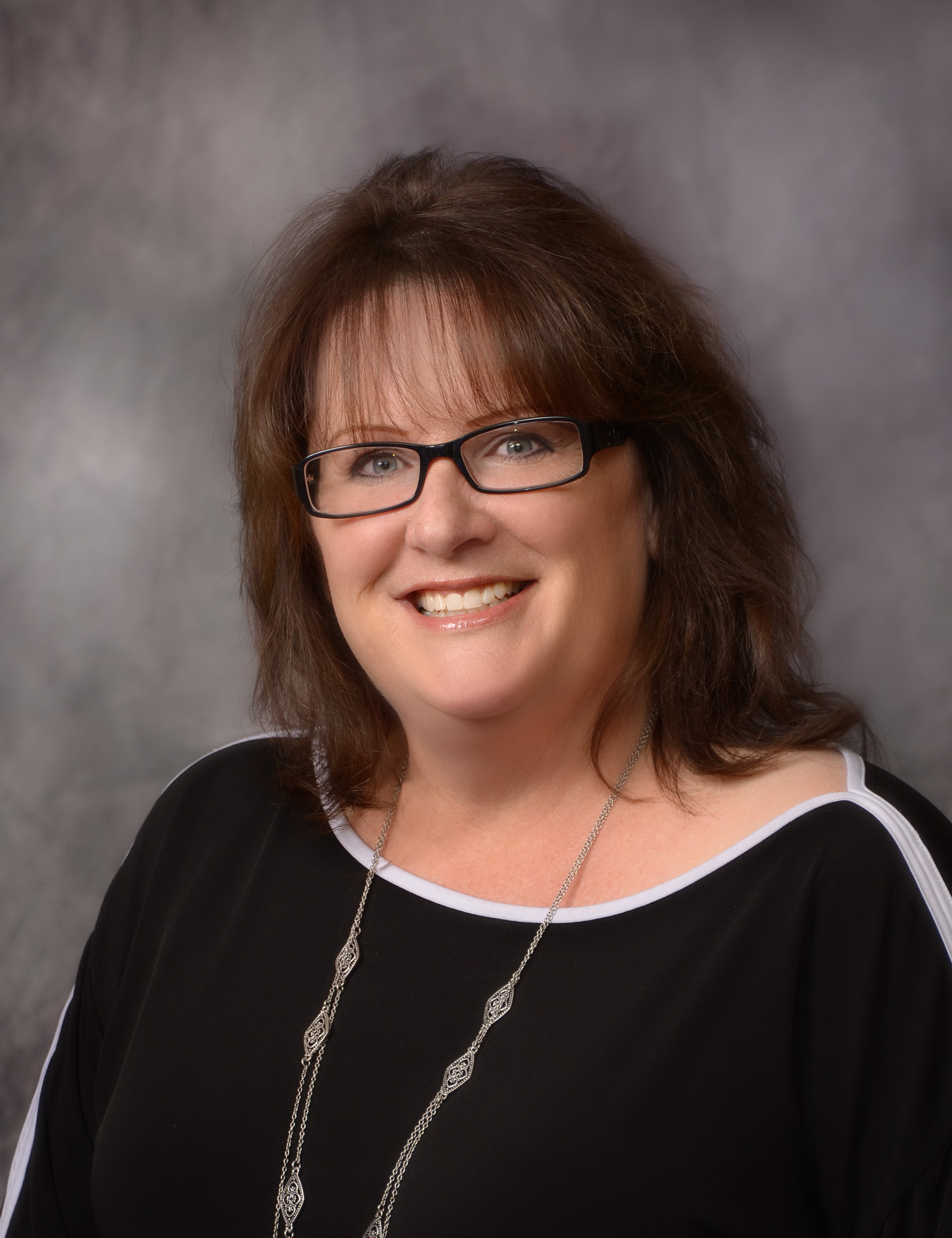 Janelle Cripps (1) JG Elliott