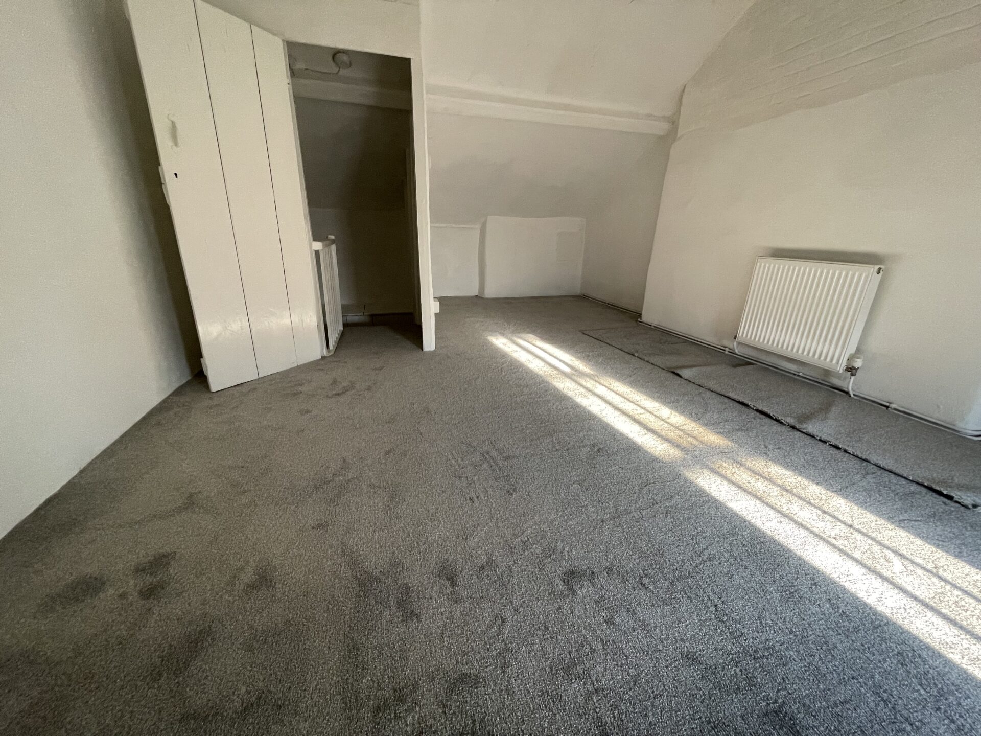 38 Hopping Hill, Milford, Belper, Derbyshire JG Hills Land Agents