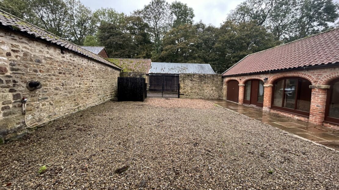 Ruswick Arches, NewtonleWillows, Bedale, DL8 1TG JG Hills Land Agents & Charted Surveyors