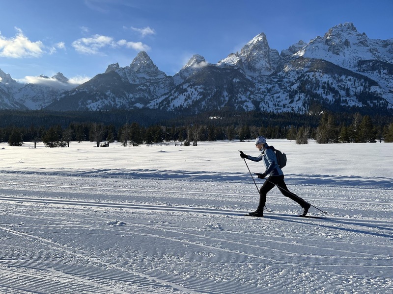Where to Start A Beginner's Guide to Cross Country Skiing