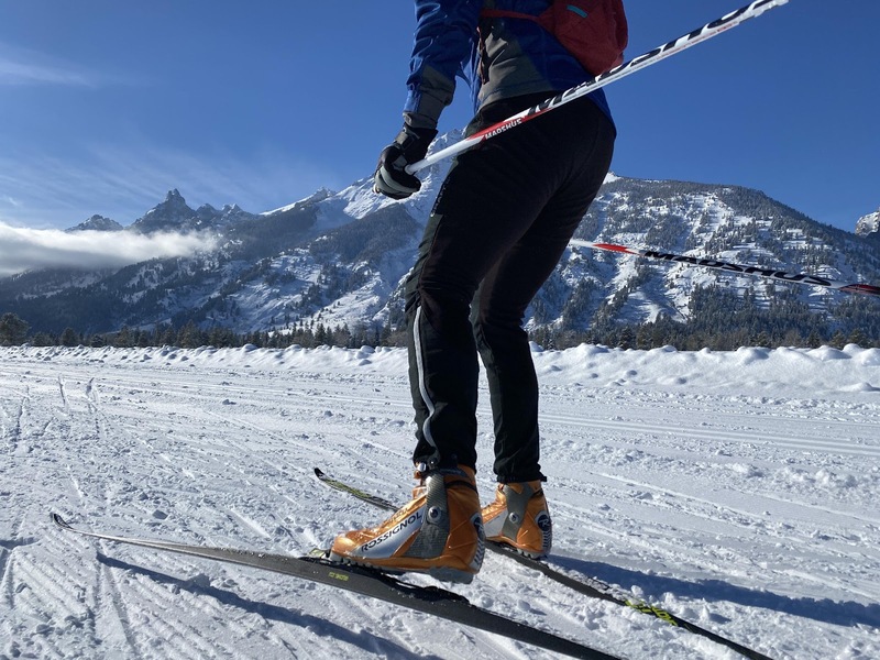 Where to Start A Beginner's Guide to Cross Country Skiing