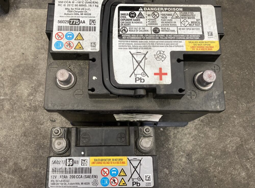 ジープ・コンパス(MP)のバッテリー交換費用や交換手順まとめ！【現役整備士が解説】