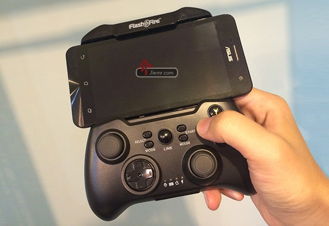 藍芽手柄開箱 BT-3000D 遊戲手把