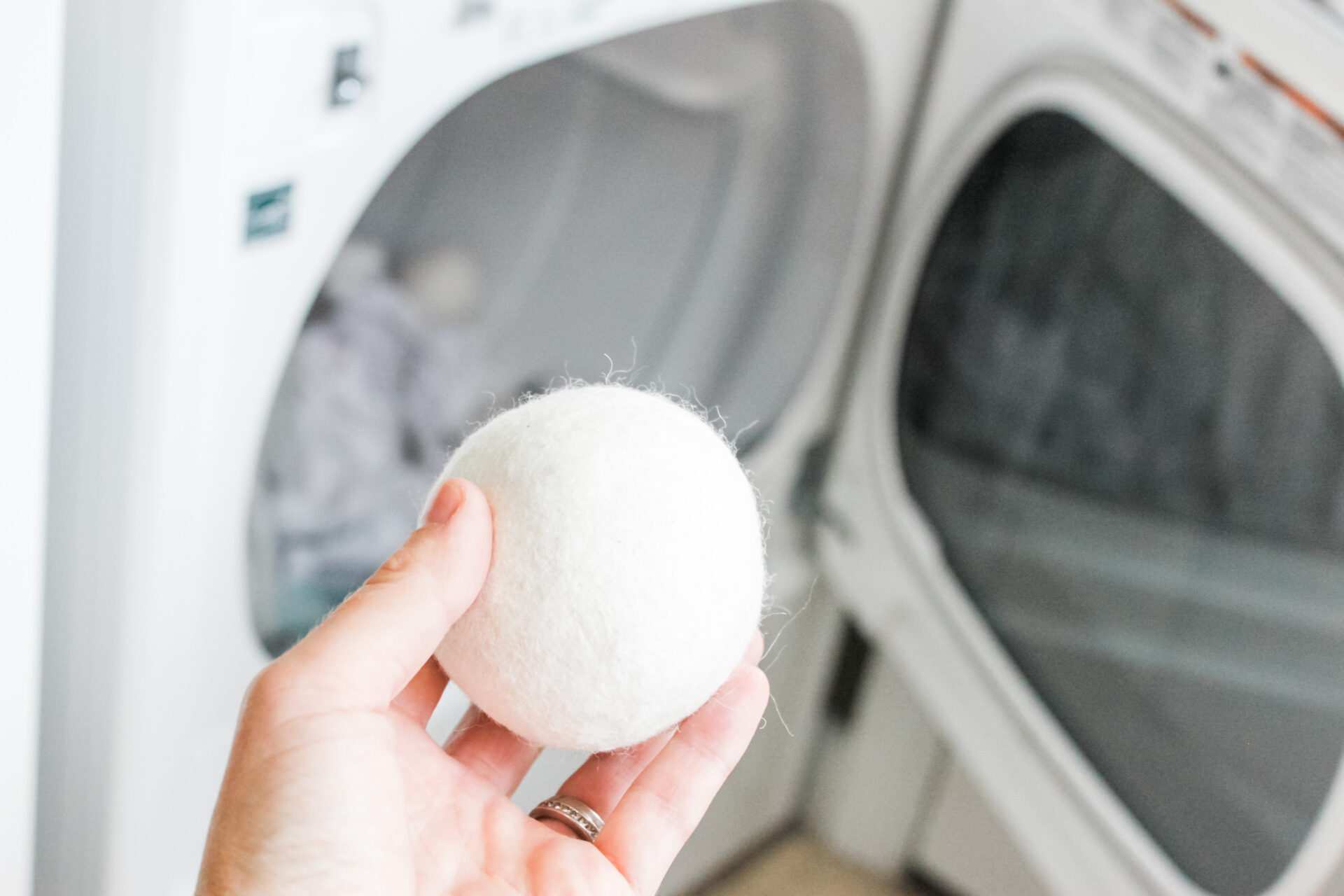 NONTOXIC WAYS TO DO LAUNDRY Jill Comes Clean change how to wash your clothes