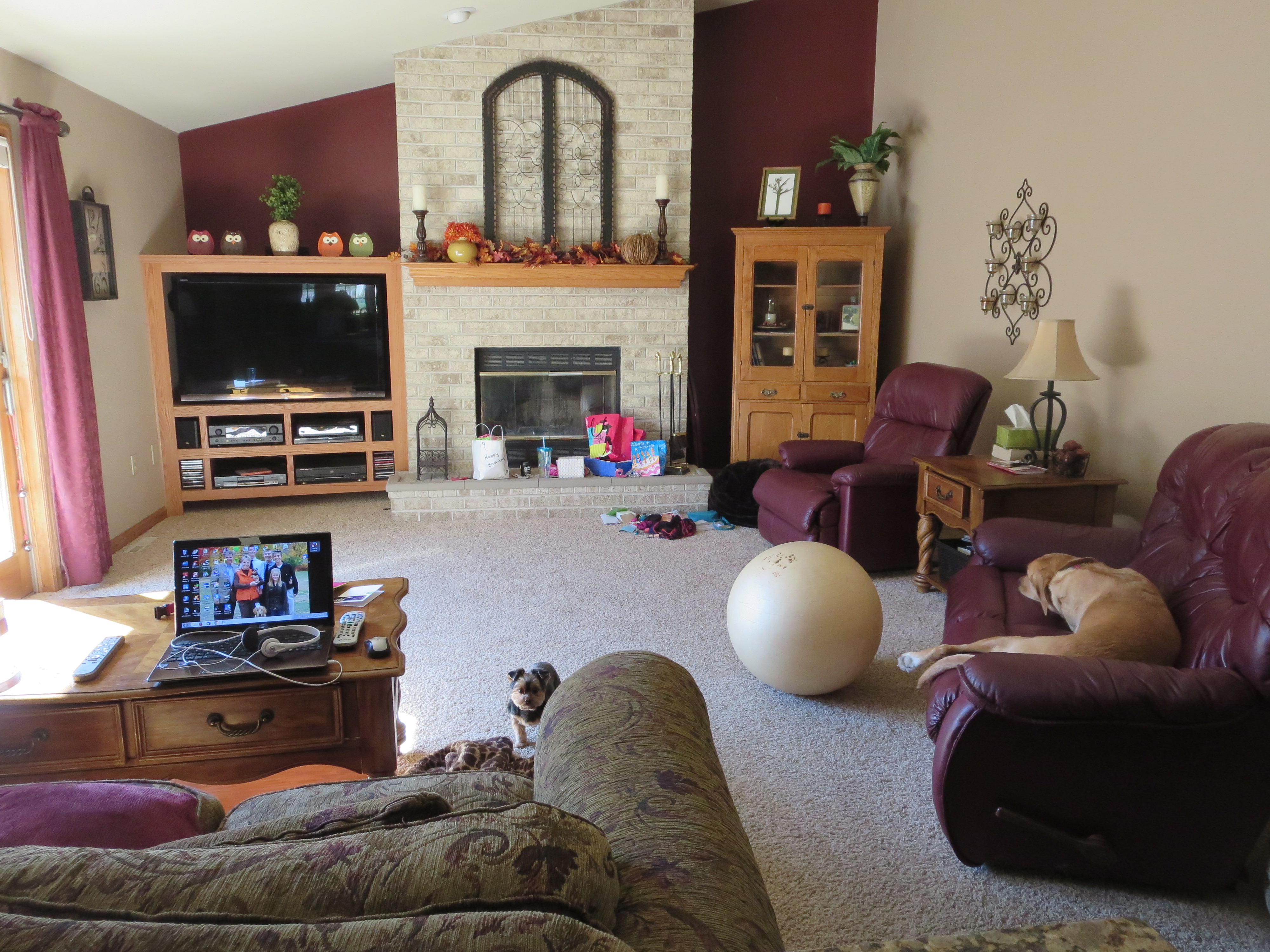 91 Day Decluttering Challenge The Living Room