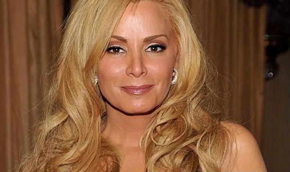 The Rise to Fame and Wealth of Cindy Margolis: The Queen of the