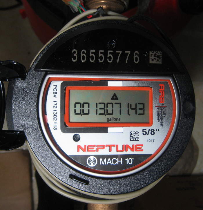 how to read neptune water meter