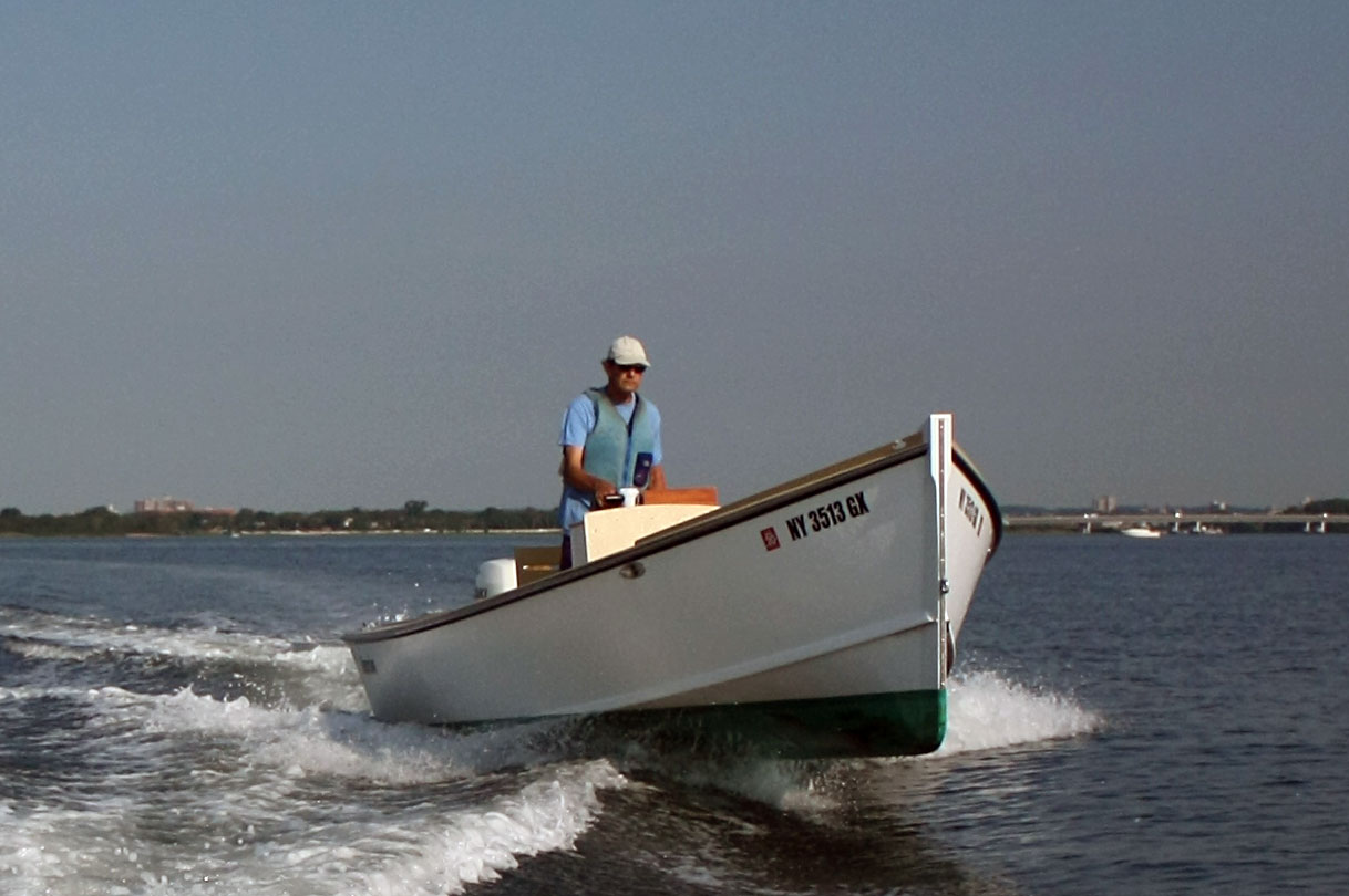 Grizzly 1023RLW vs Harvey Alpha HW110TC36P Page 3