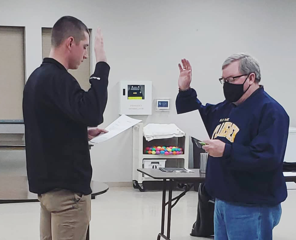 COUNCIL Belle Plaine swears in new officer Jim Magdefrau