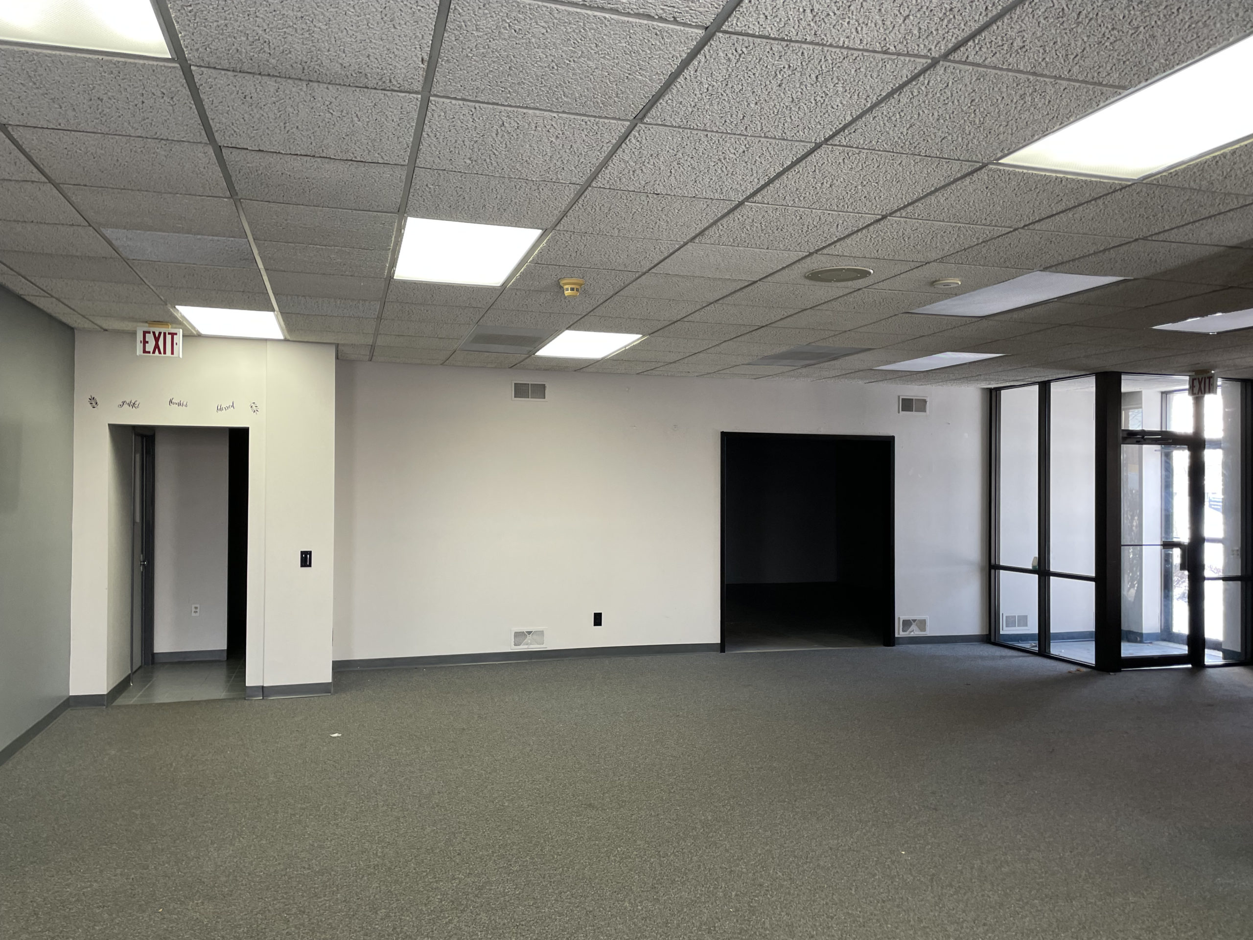 Leasing Office / Flex Space