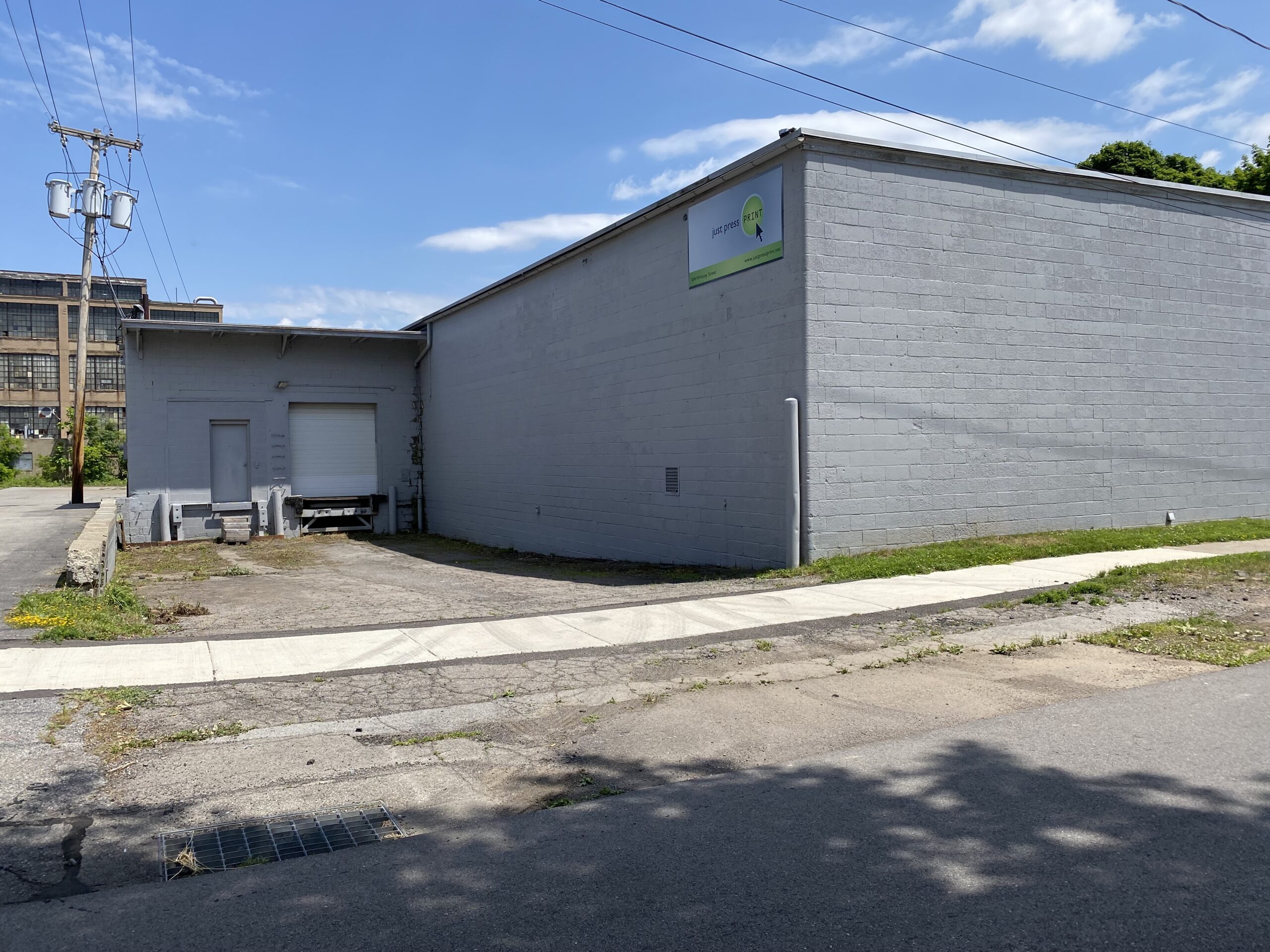 Industrial Building FOR SALE